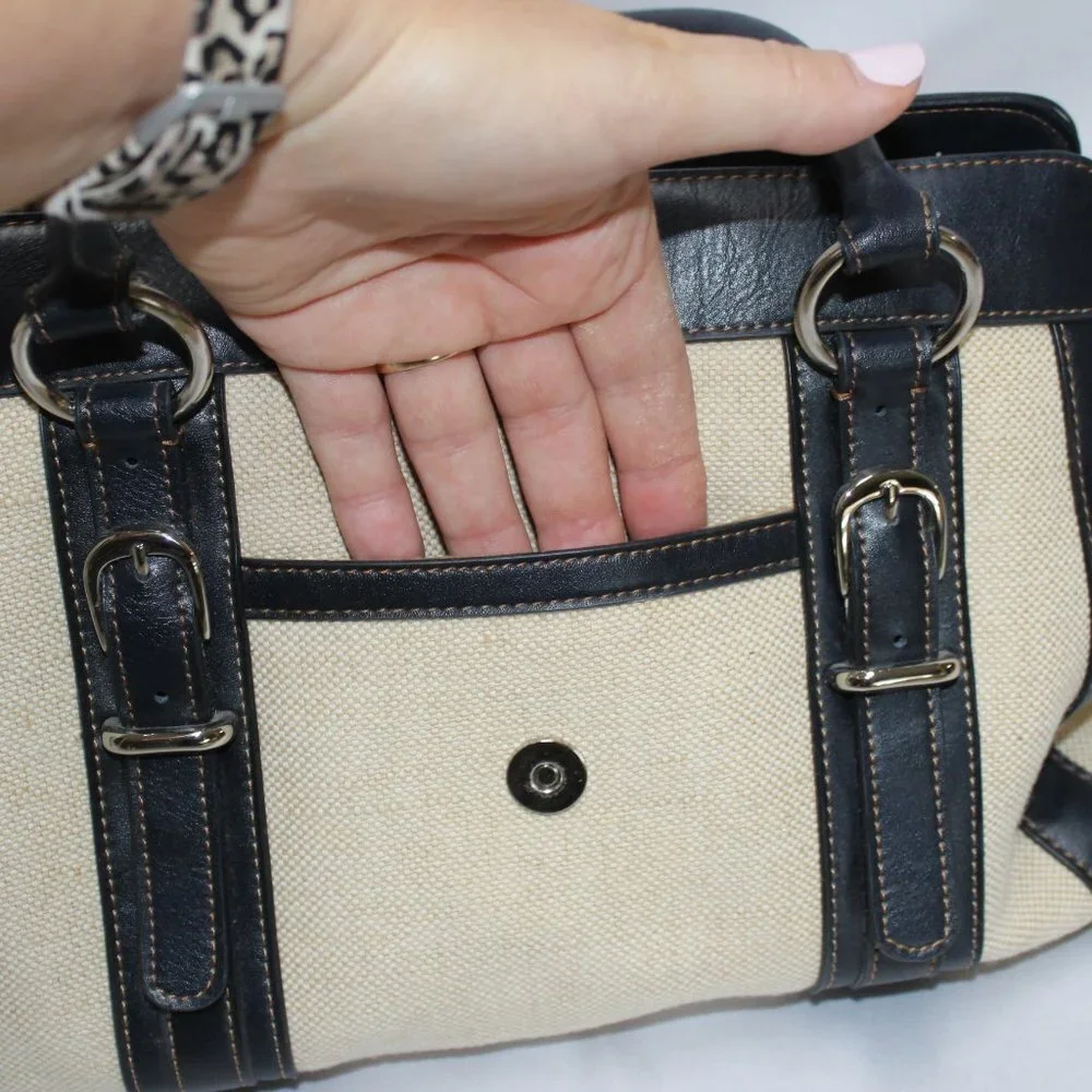 Etienne Aigner soft cream